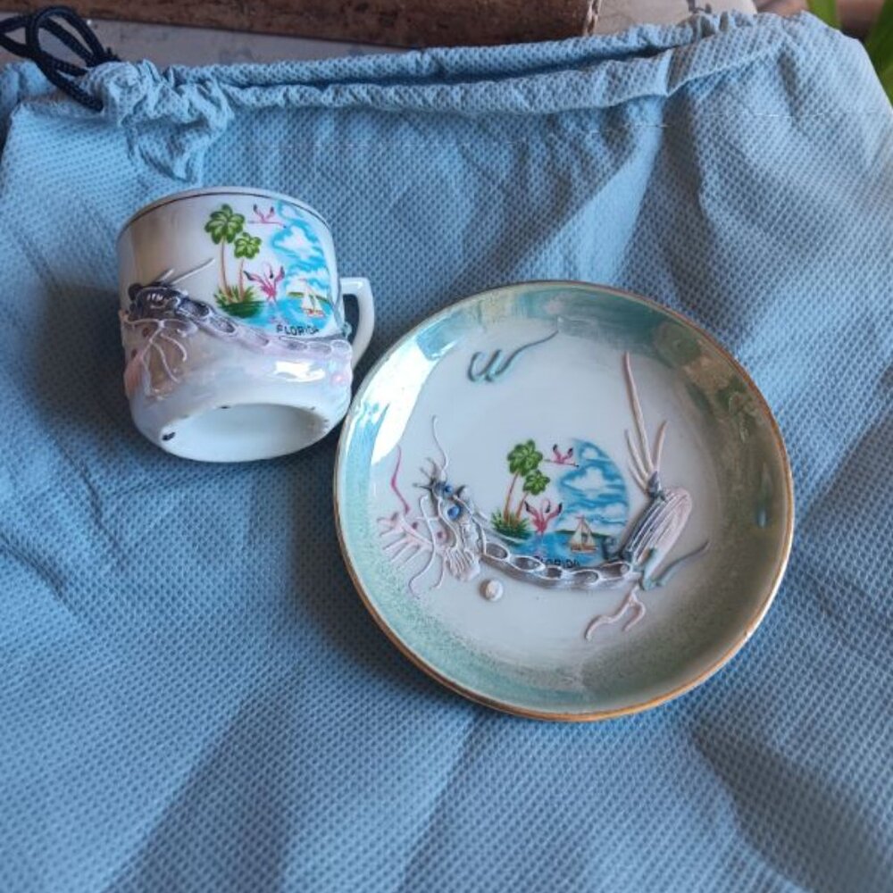 Vintage 60's Kenmar Porcelain Souvenir Cup Saucer Gold Trim Japan Rare